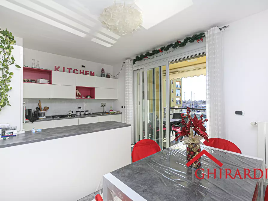 Immagine 8 di Trilocale in vendita  in VIA CIBRARIO SC B 33 a Genova