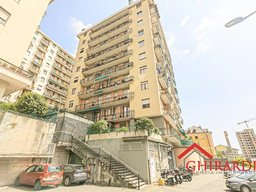 Immagine 34 di Quadrilocale in vendita  in VIA DELL'ALLORO 7 a Genova