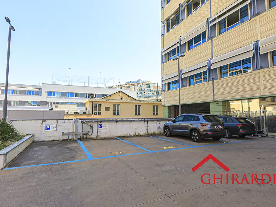 Immagine 49 di Ufficio in vendita  in Via delle Nuove Tecnologie Enrico Albareto 21 a Genova