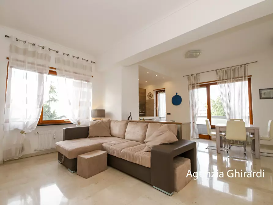 Immagine 6 di Quadrilocale in affitto  in Via Briscata 28 a Genova