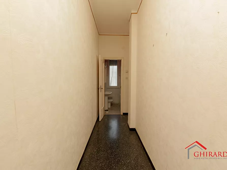 Immagine 22 di Trilocale in vendita  in Via Sant'Alberto 61A a Genova