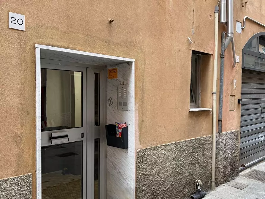 Immagine 18 di Bilocale in vendita  in VIA PAGLIA 20 a Genova