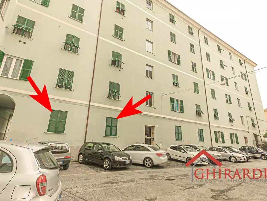 Immagine 36 di Trilocale in affitto  in VIA CHIARAVAGNA 9 a Genova