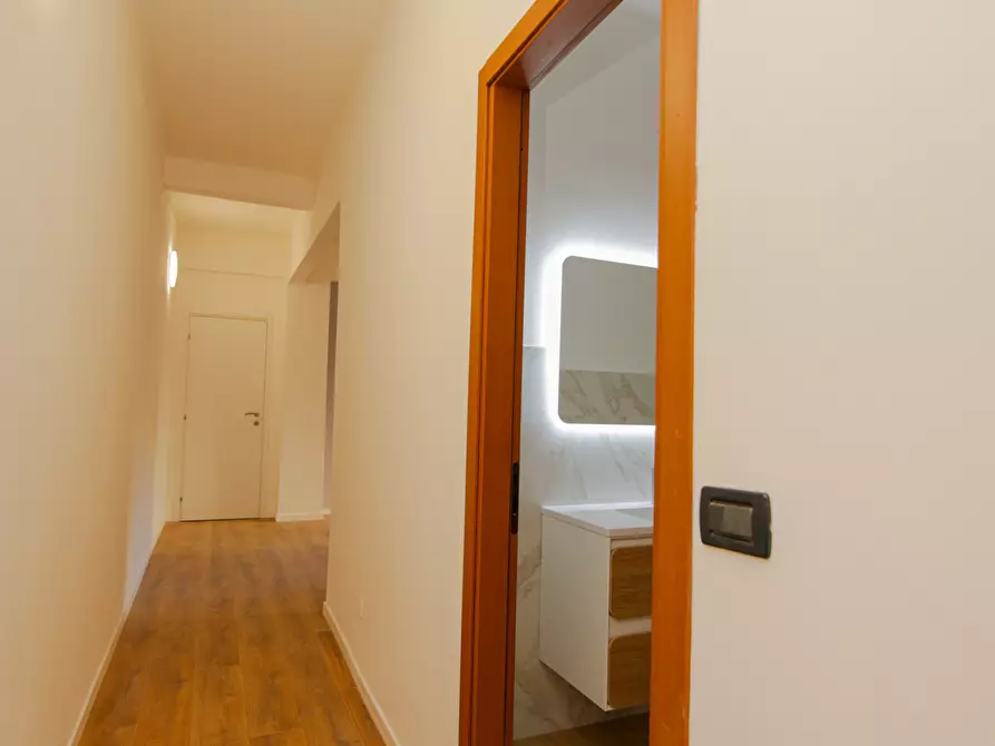 Immagine 3 di Bilocale in vendita  in VIA MURTOLA 62 a Genova