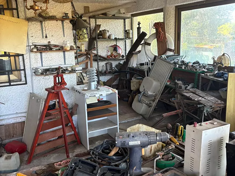 Immagine 26 di Villa in vendita  in via litoranea 528 a Sabaudia