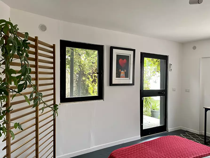 Immagine 20 di Villa in vendita  in Via delle Ninfe 25 a Anzio