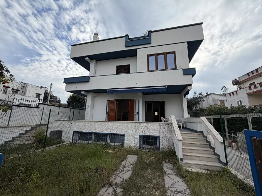 Immagine 15 di Casa indipendente in vendita  in Viale stella Marina 127 a Anzio