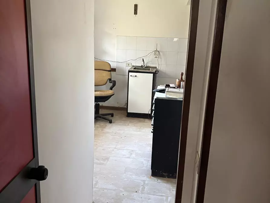 Immagine 43 di Villa in vendita  in via litoranea 528 a Sabaudia