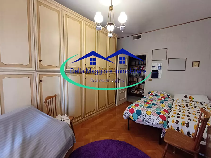 Immagine 16 di Appartamento in vendita  a Livorno