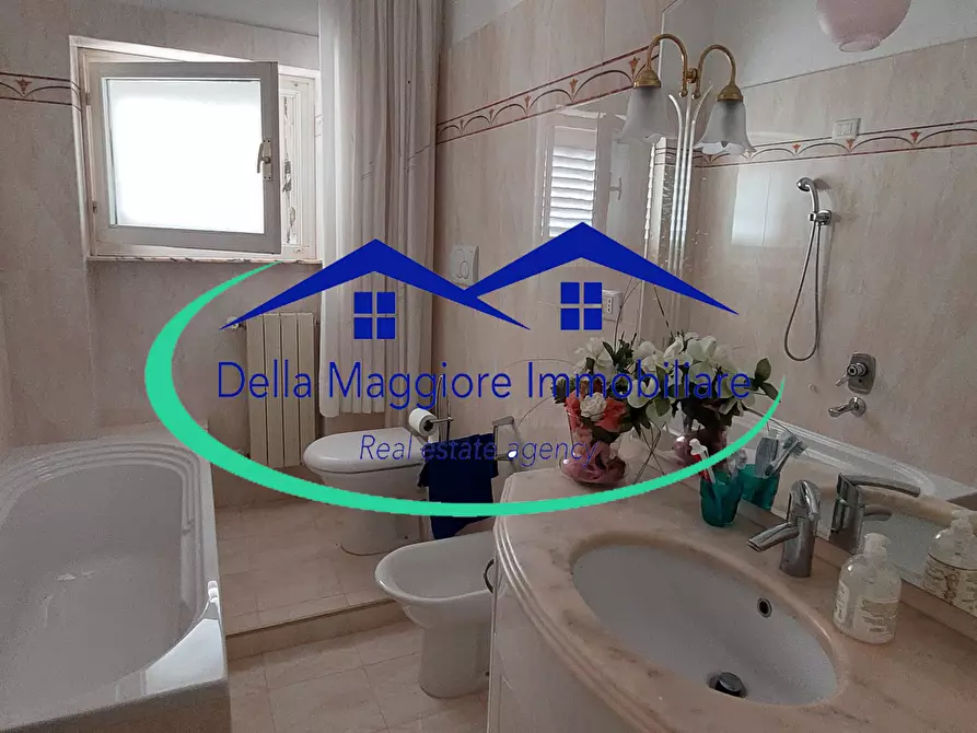 Immagine 15 di Attico in vendita  a Livorno