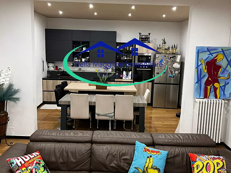 Immagine 12 di Quadrilocale in vendita  in Piazza Mazzini a Livorno