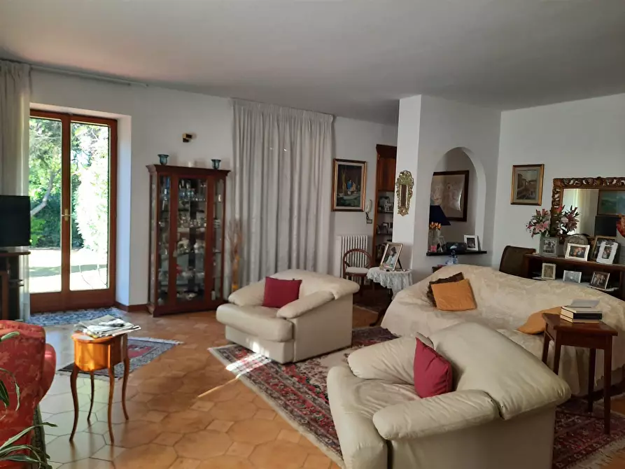 Immagine 18 di Appartamento in vendita  a Livorno