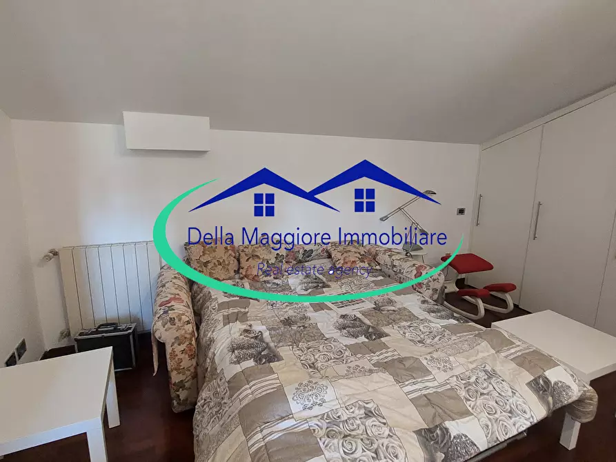 Immagine 26 di Casa bifamiliare in vendita  a Livorno