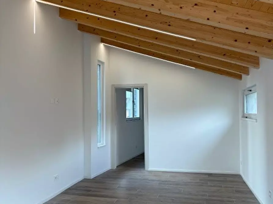 Immagine 11 di Casa indipendente in vendita  in Via Gramsci a Trento