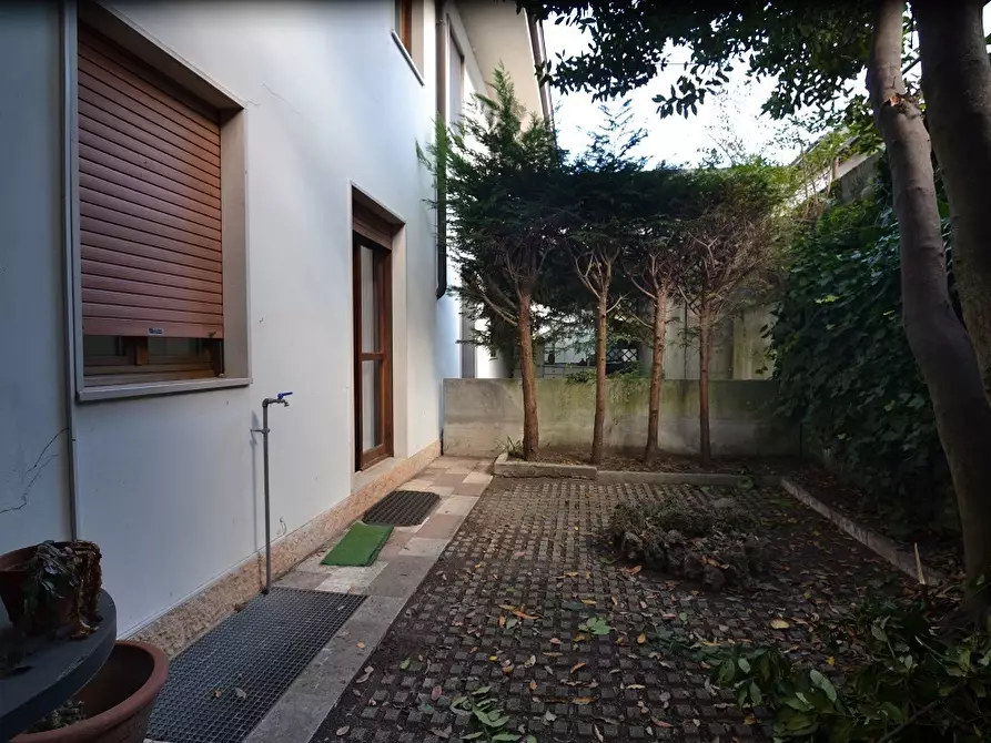 Immagine 19 di Villetta a schiera in vendita  in Via Giacomo Roberti 9 a Trento