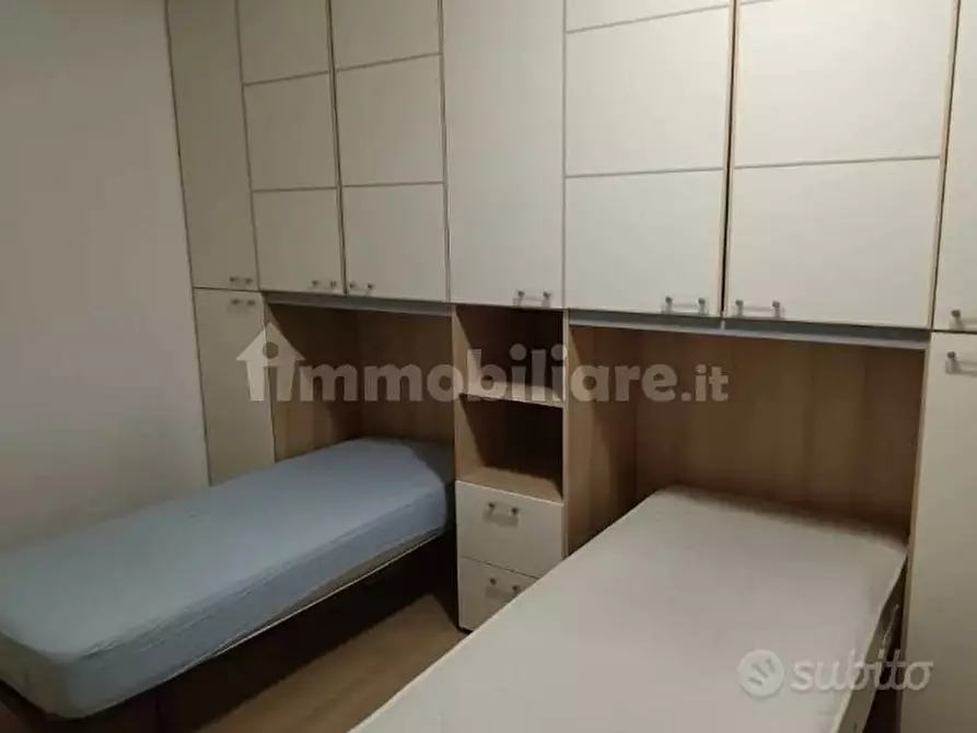 Immagine 4 di Trilocale in affitto  a Trento