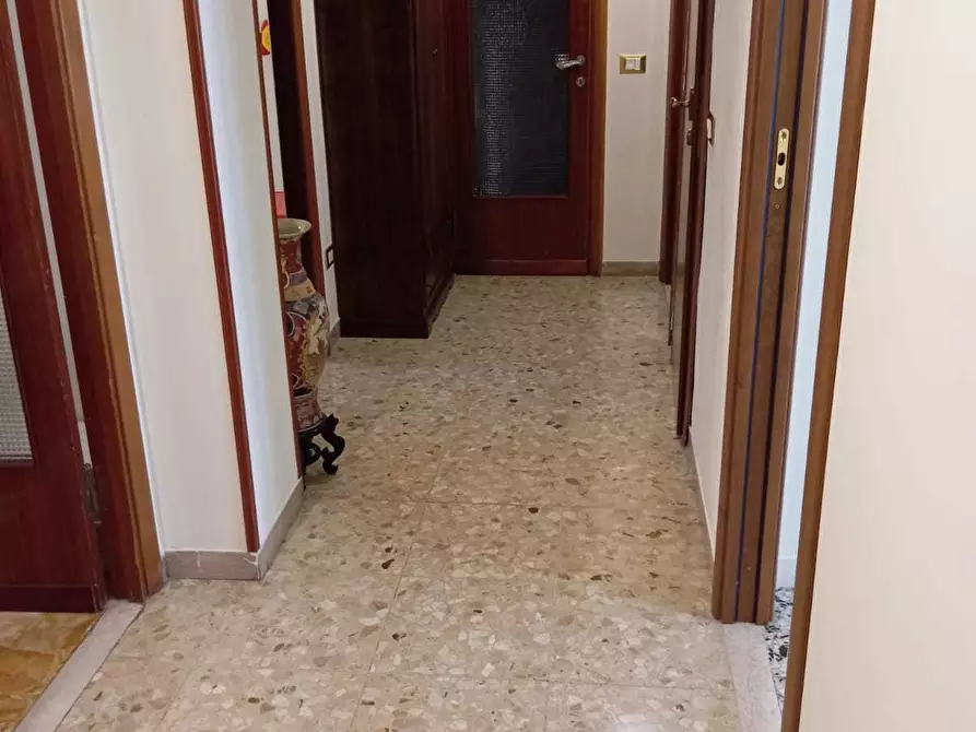Immagine 7 di Bilocale in vendita  in Via Cingoli 7 a Ancona