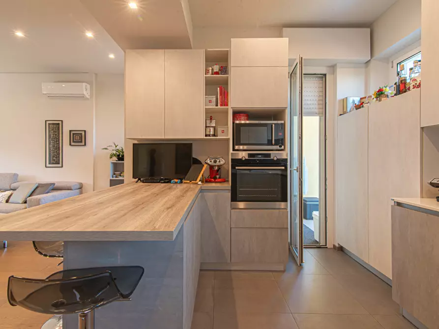 Immagine 4 di Trilocale in vendita  a Falconara Marittima