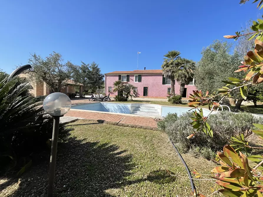 Immagine 10 di Rustico / casale in vendita  in Via Paterno a Ancona