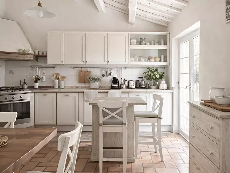 Immagine 7 di Rustico / casale in vendita  in Via Paterno a Ancona