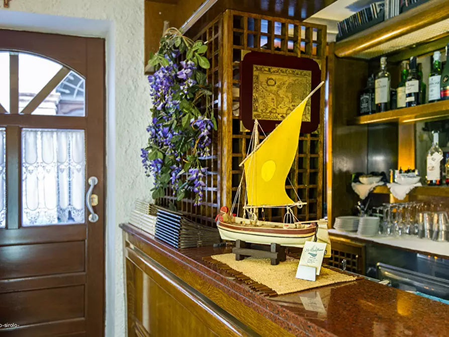 Immagine 12 di Bar / Ristorante in vendita  in Via Enrico Cialdini a Sirolo