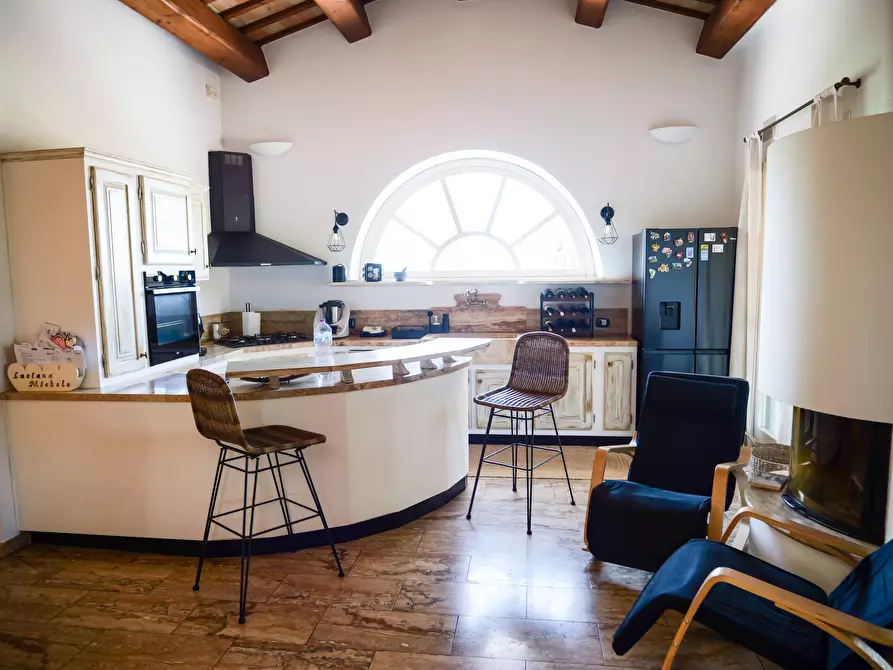 Immagine 23 di Villa in vendita  in Via Passarini a Recanati