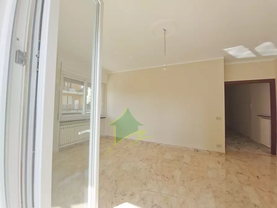 Immagine 5 di Trilocale in affitto  in Via Vallarino 78 a San Remo