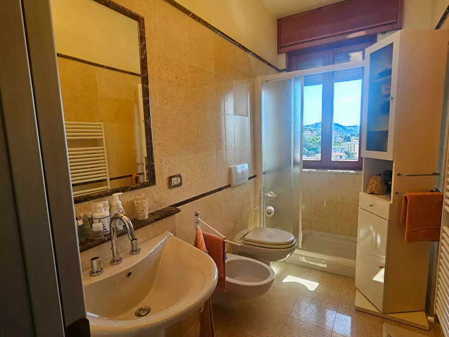 Immagine 20 di Pentalocale in vendita  in Via Borea 63 a San Remo