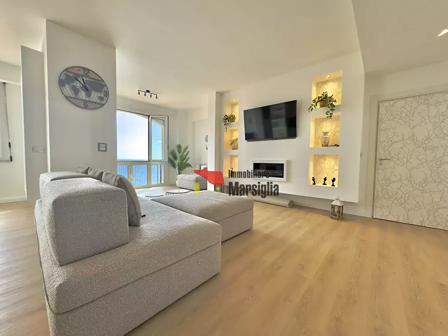 Immagine 7 di Attico in vendita  in CAPO PINO a San Remo