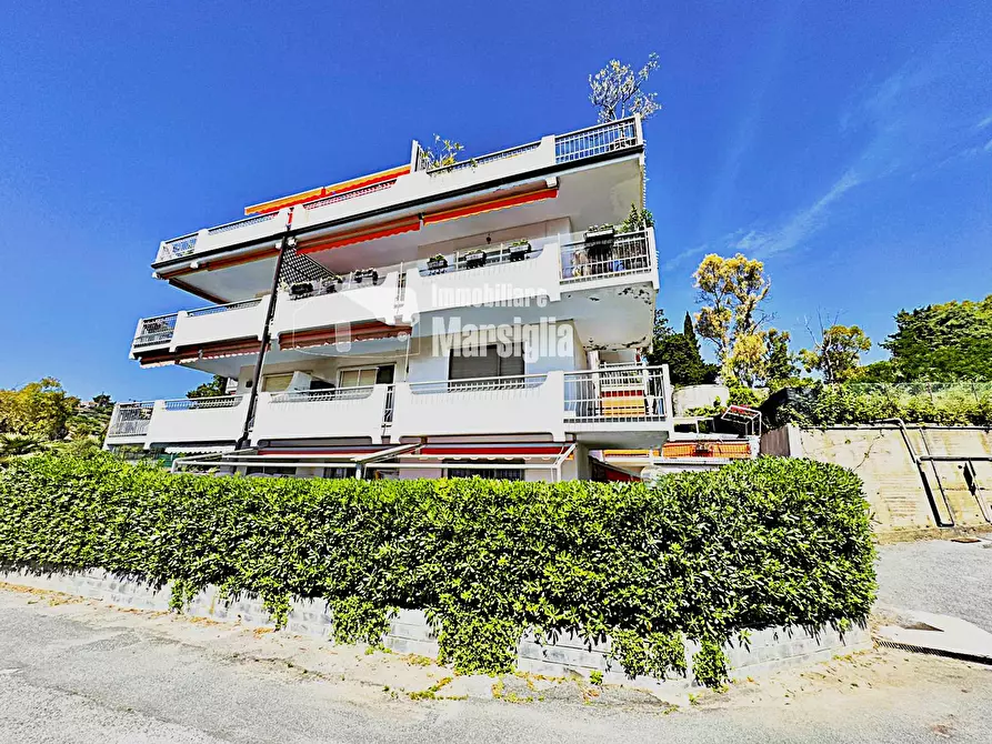 Immagine 1 di Monolocale in vendita  in Strada Solaro 121 a San Remo