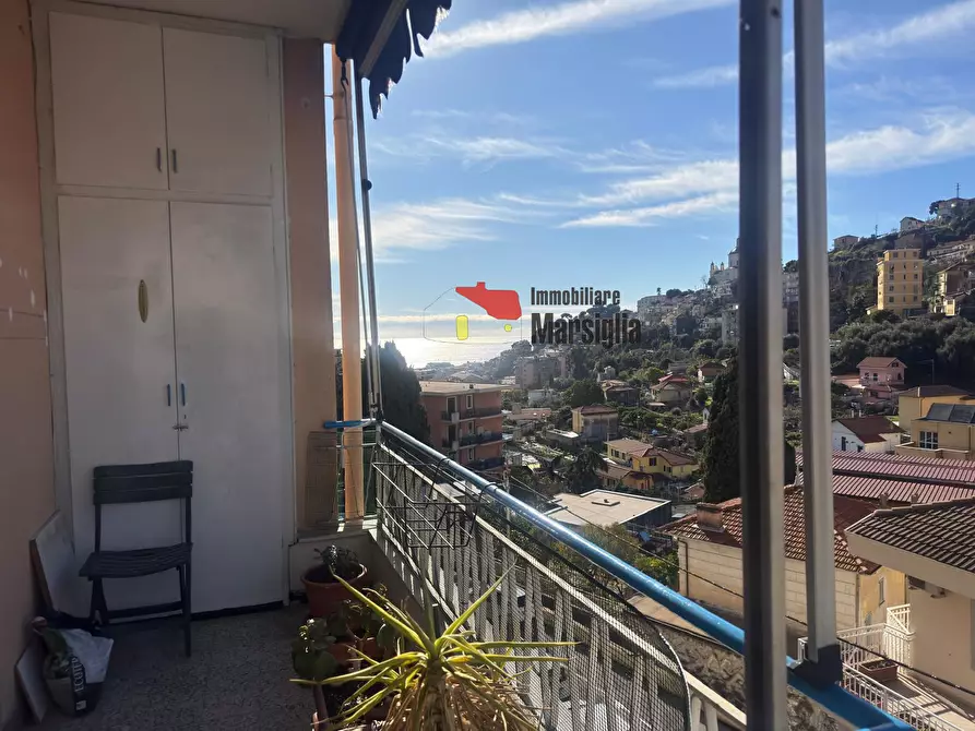 Immagine 3 di Trilocale in vendita  in Via Dante Alighieri 100 a San Remo