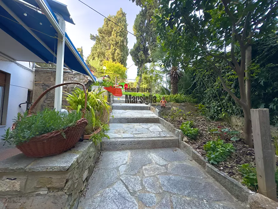 Immagine 39 di Quadrilocale in vendita  in Strada Solaro 14 a San Remo