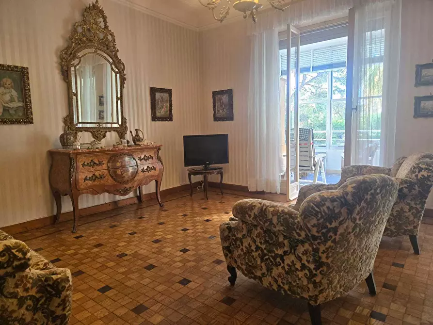 Immagine 5 di Quadrilocale in vendita  in Corso degli Inglesi 700 a San Remo