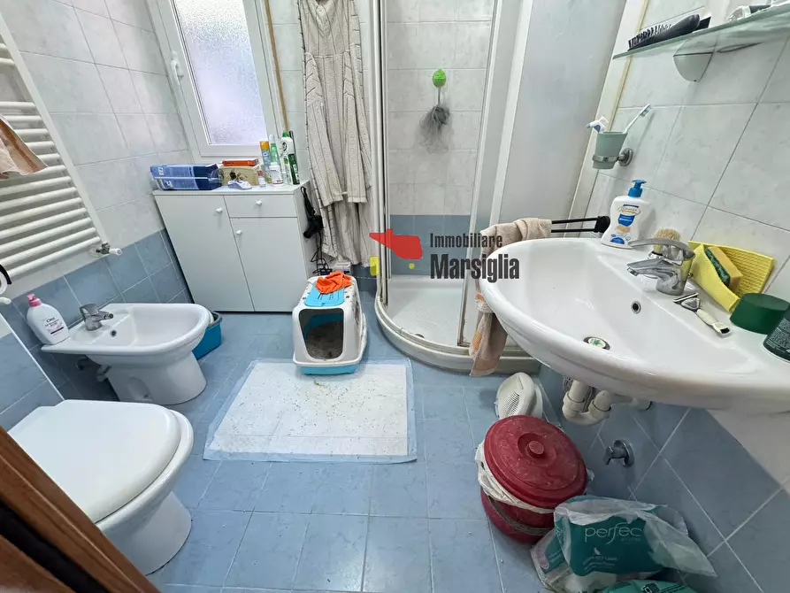 Immagine 11 di Trilocale in vendita  in Via Dante Alighieri 100 a San Remo