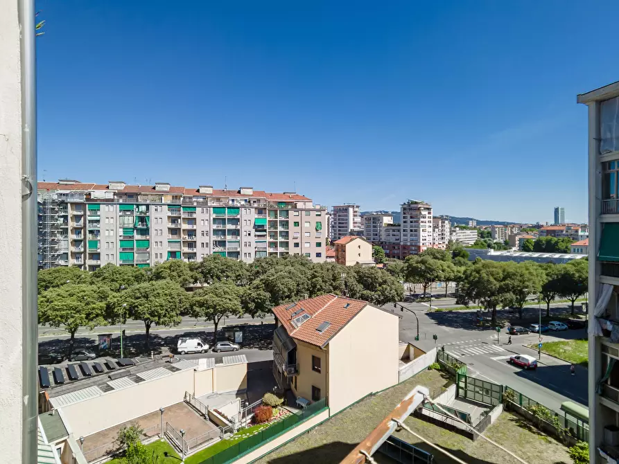 Immagine 26 di Trilocale in vendita  in Via Verolengo a Torino