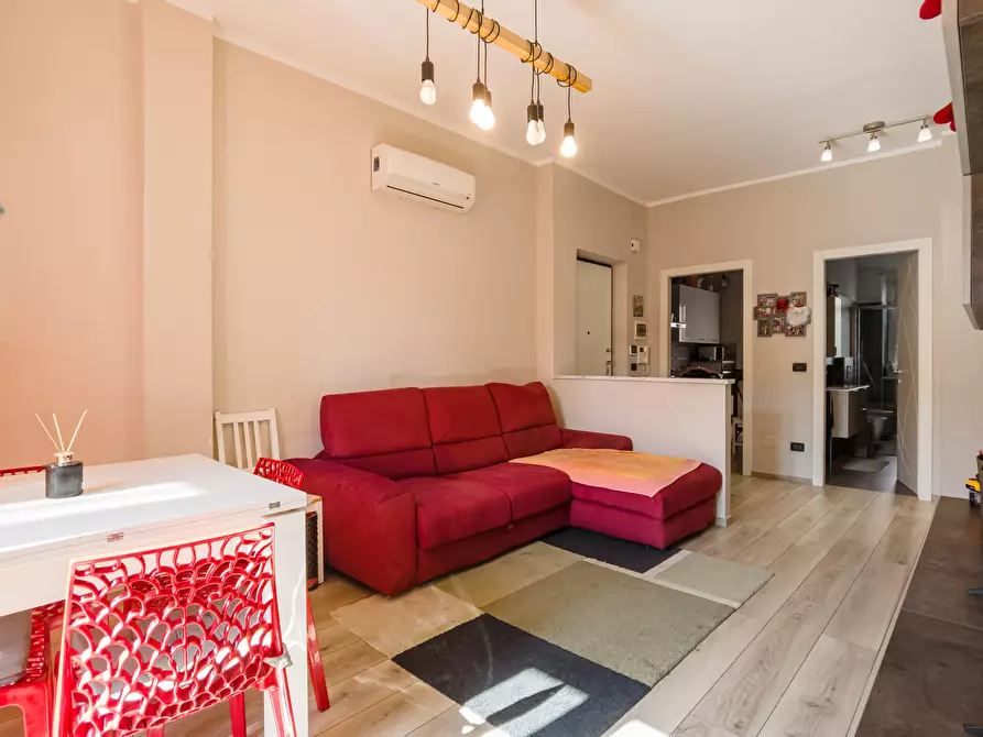 Immagine 2 di Quadrilocale in vendita  in Via Villa Giusti a Torino