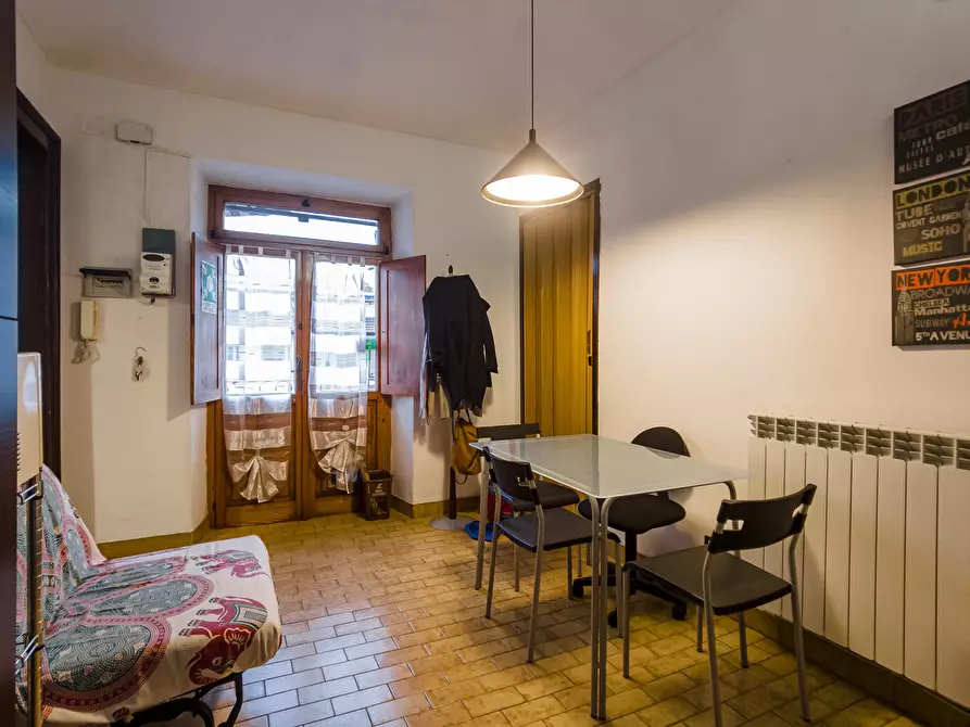 Immagine 9 di Bilocale in vendita  in Via Bertola a Torino