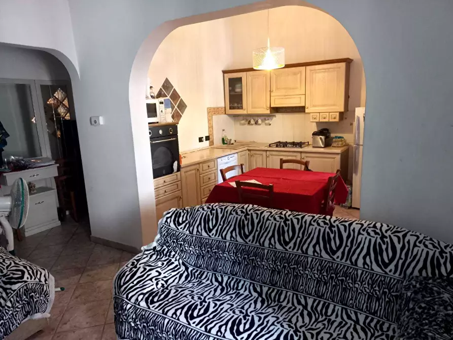 Immagine 5 di Trilocale in vendita  a Livorno