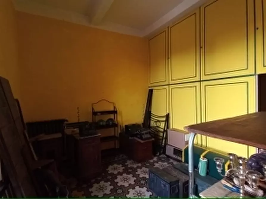 Immagine 21 di Appartamento in vendita  a Livorno