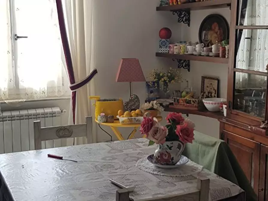 Immagine 10 di Porzione di casa in vendita  a Livorno