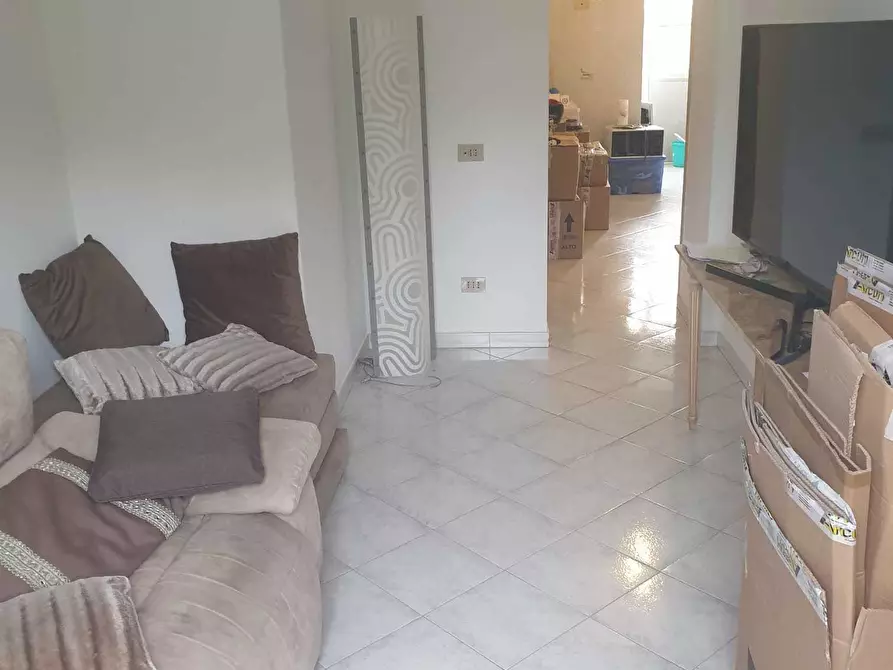 Immagine 2 di Trilocale in vendita  a Livorno