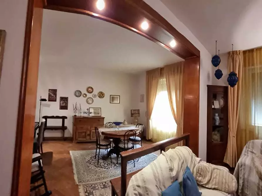 Immagine 12 di Appartamento in vendita  a Livorno