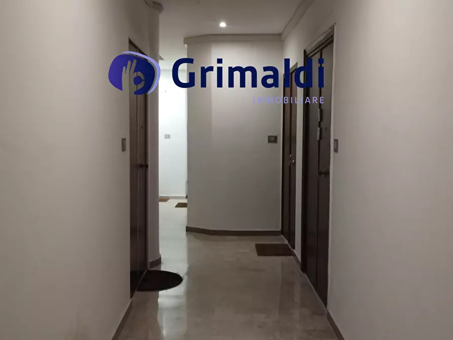 Immagine 6 di Monolocale in vendita  a Napoli