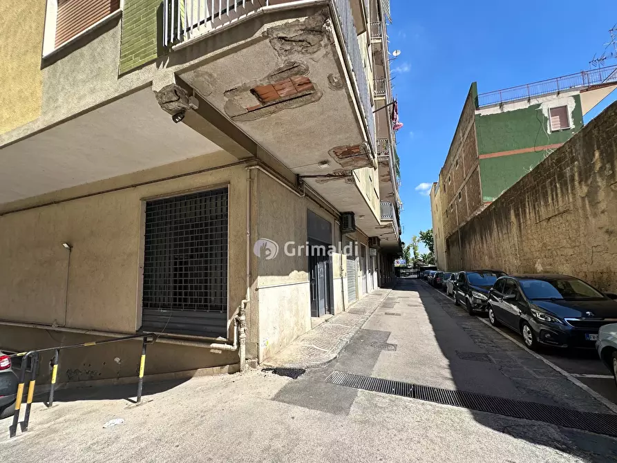 Immagine 10 di Locale commerciale in affitto  in Via Roma 464 a Pomigliano D'arco