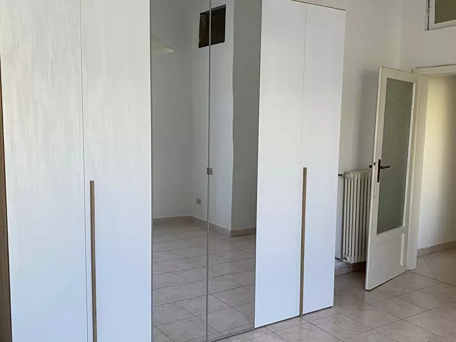 Immagine 16 di Bilocale in vendita  in Via Monte Nero 26 a Como