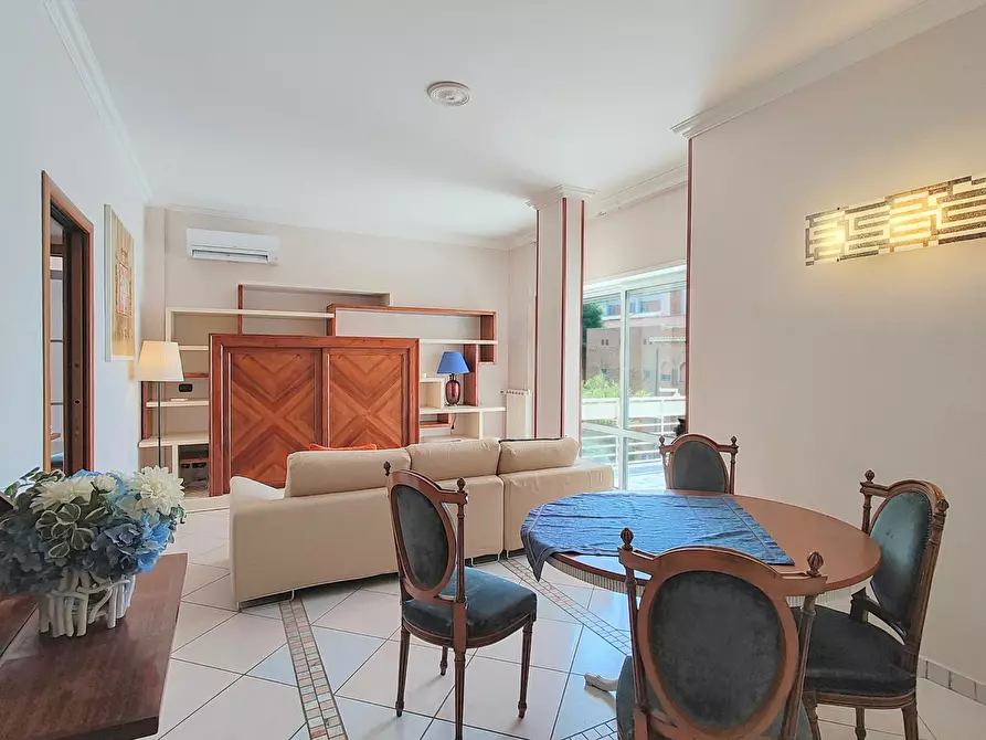 Immagine 2 di Trilocale in vendita  in Viale Giacomo Matteotti 153 a Nettuno