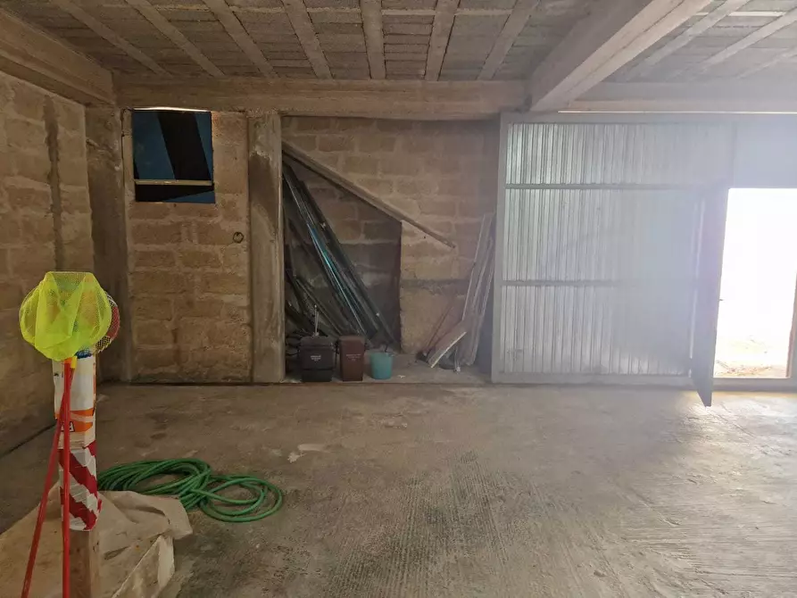 Immagine 40 di Pentalocale in vendita  in Via Fogazzaro Antonio 4 a Erchie