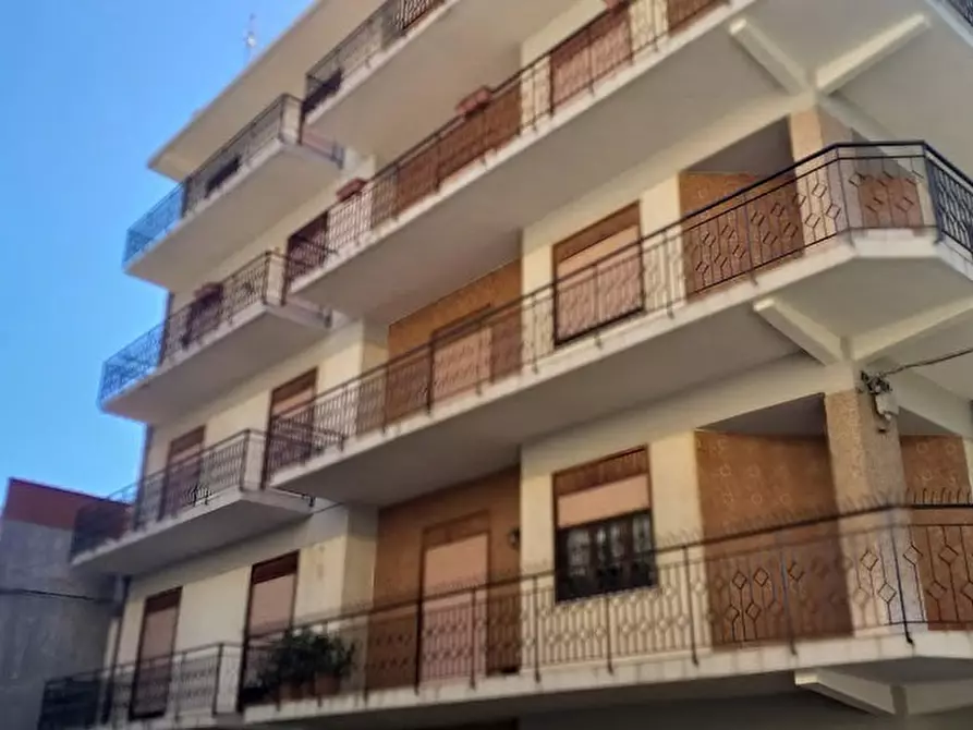 Immagine 9 di Appartamento in vendita  in Via Comunale Bordonaro 35 a Messina