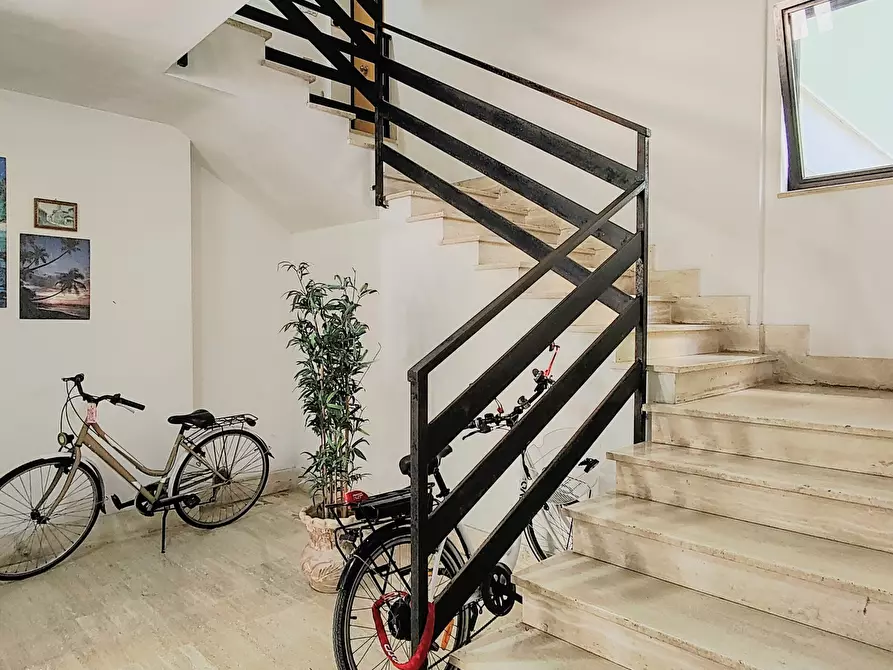 Immagine 15 di Bilocale in vendita  in Corso Italia 9 a Anzio