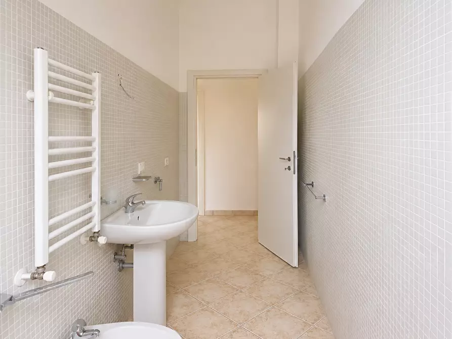 Immagine 5 di Casa bifamiliare in vendita  in via degli Abeti 6 a Anzio